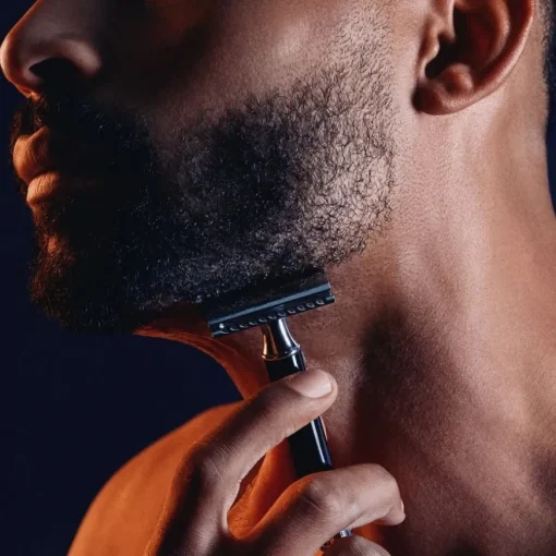 Sauvage Rasiergel Duftendes Rasiergel Trägt zum Schutz vor Irritationen bei – hohe Präzision von DIOR