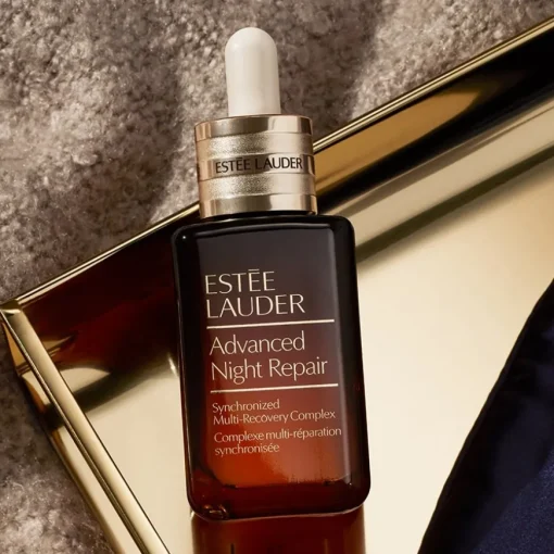 Seren Advanced Night Repair Synchronized Multi-Recovery Complex Limited Edition von Estée Lauder