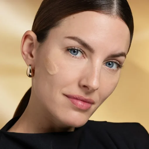 Serum Precious Gold Vitality Serum von Clé de Peau Beauté