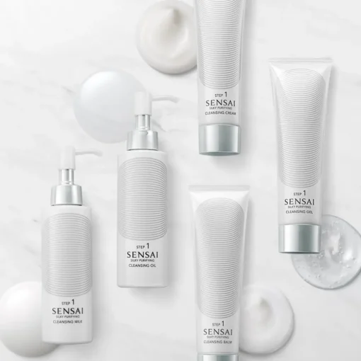 Silky Purifying Cleansing Milk von SENSAI