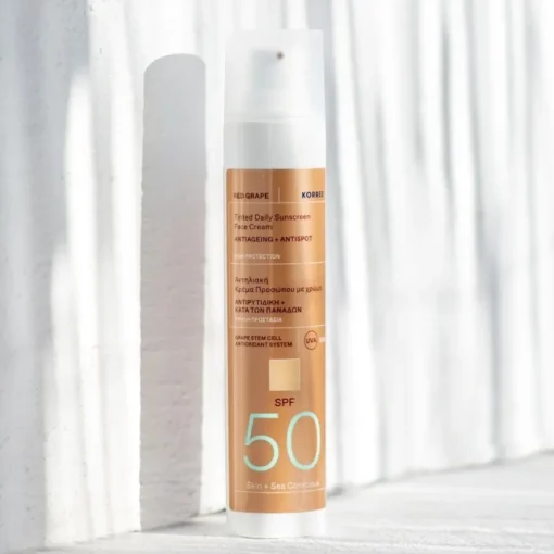 Sonnenpflege Sonnencreme SPF 50 Getönt RED GRAPE von KORRES