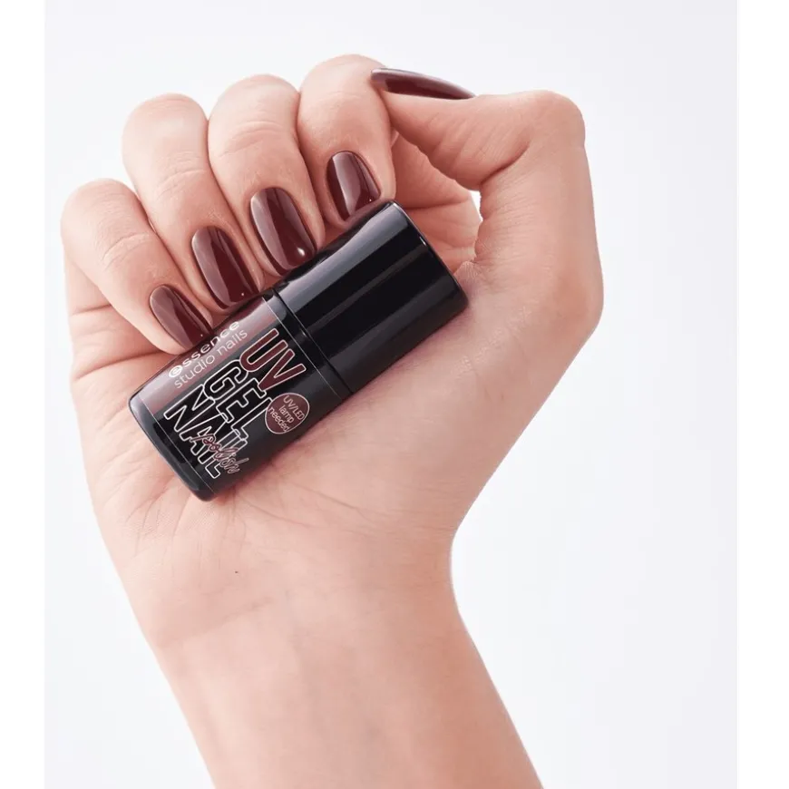 Studio Nails UV GEL NAIL Polish von Essence