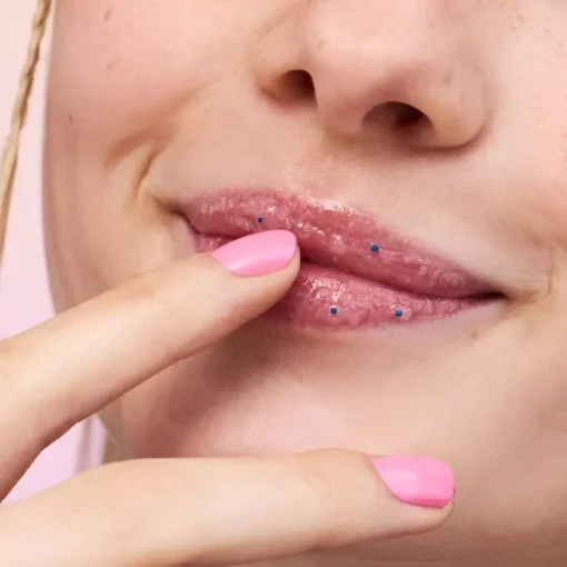Superman Lip Scrub von Essence
