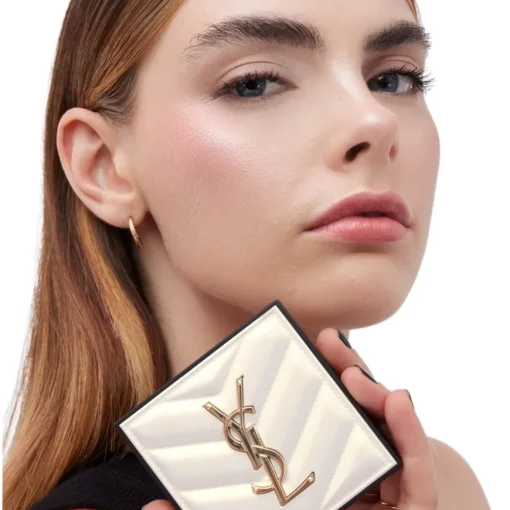 Teint All Hours Hyper Luminize Couture Highlighter von Yves Saint Laurent