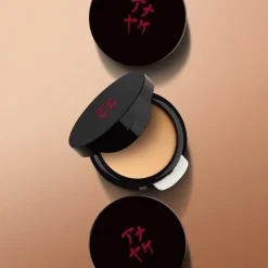 Teint Fond de Teint Compact Soyeux von Annayake