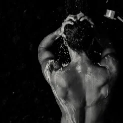 The Dark Side Eau de Parfum Spray von Tigha