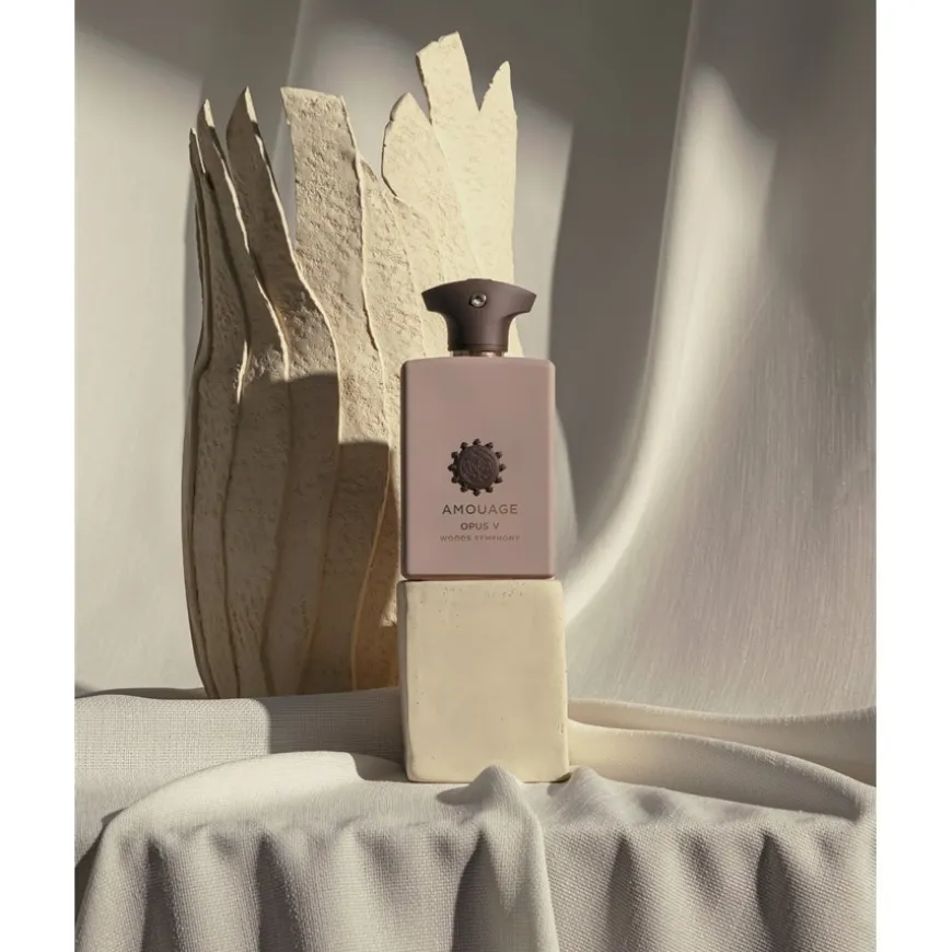 The Library Collection Opus V Woods Symphony Eau de Parfum Spray von Amouage