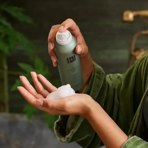 The Ritual Of Jing Sleep Foaming Shower Gel von RITUALS