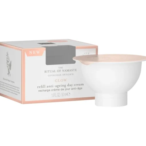 The Ritual Of Namaste Glow Anti-Ageing Day Cream von RITUALS