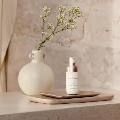 The Ritual Of Namaste Glow Anti-Ageing Serum von RITUALS