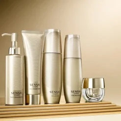 Ultimate The Cleansing Oil von SENSAI