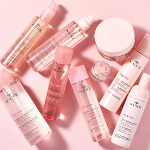Very Rose Rose Lip Balm von Nuxe