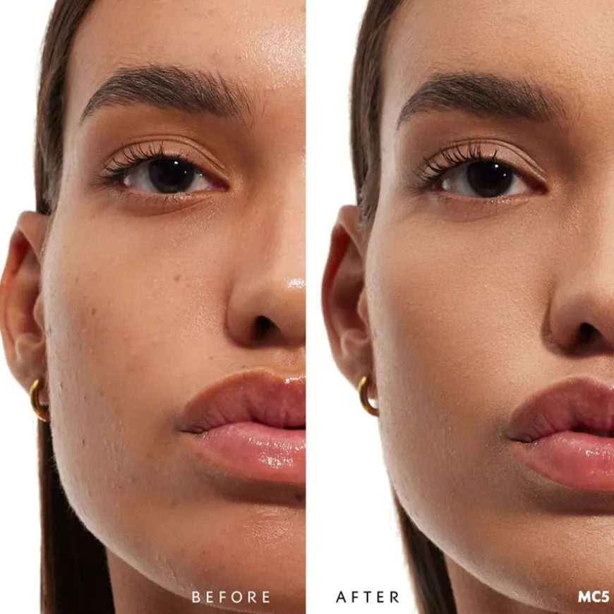 Yves Saint Laurent Encre de Peau All Hours Foundation
