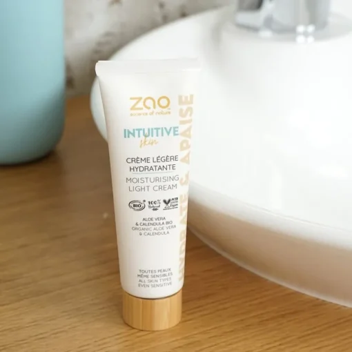 zao Moisturising Light Cream